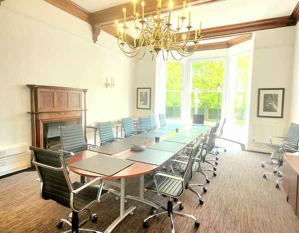 sqmc-boardroom-aberdeen-web